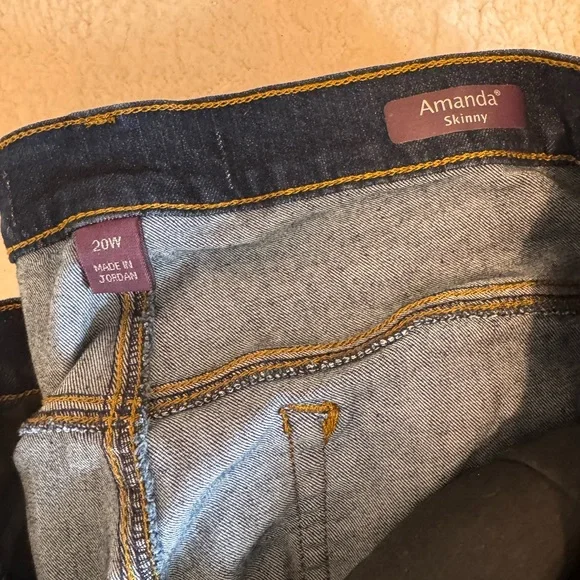 Women's Classic Dark Blue Straight Jeans - Picture 4 of 4